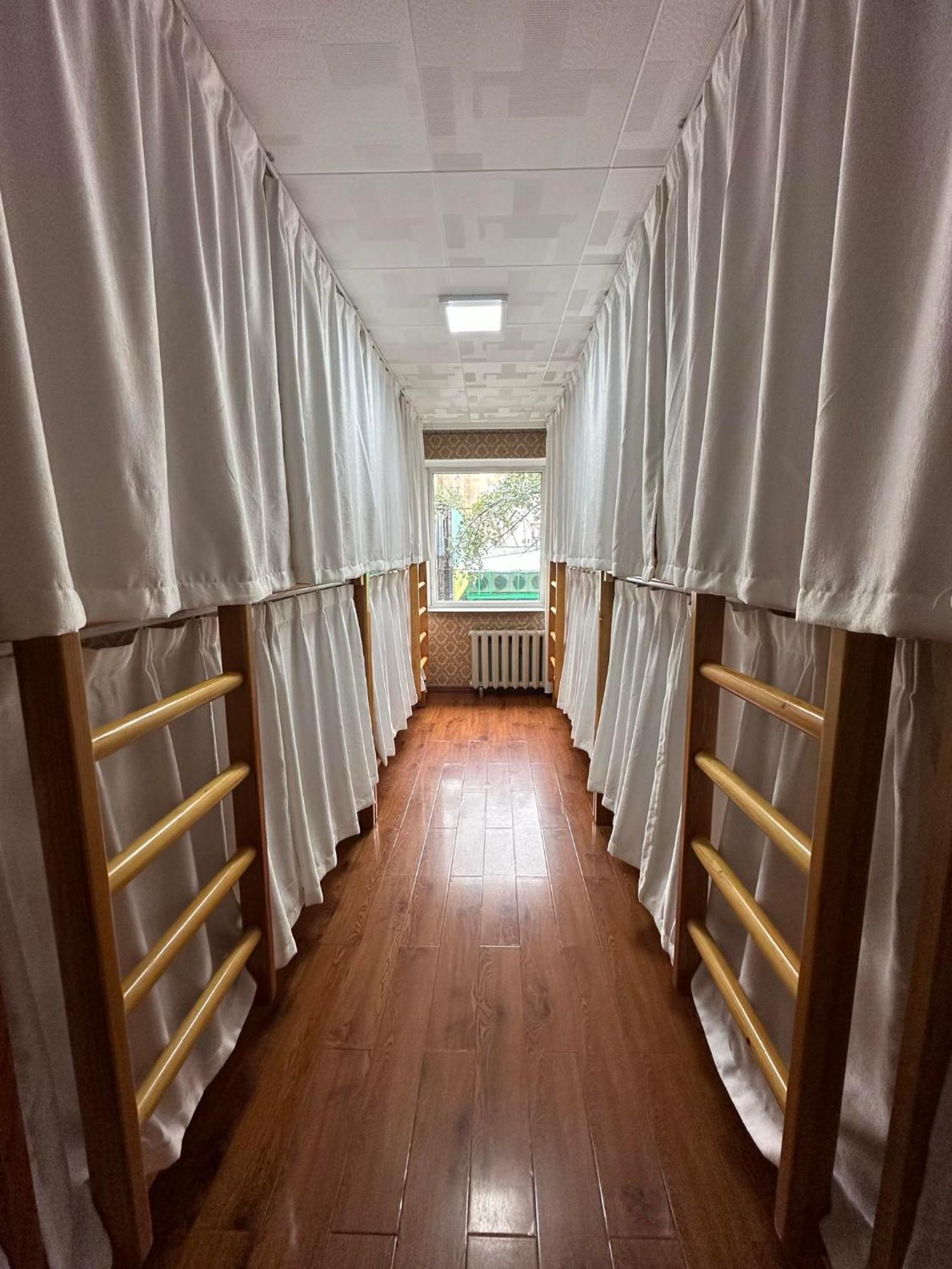 Camel Track Guesthouse And Tour Operator Llc อูลานบาตอร์ ภายนอก รูปภาพ